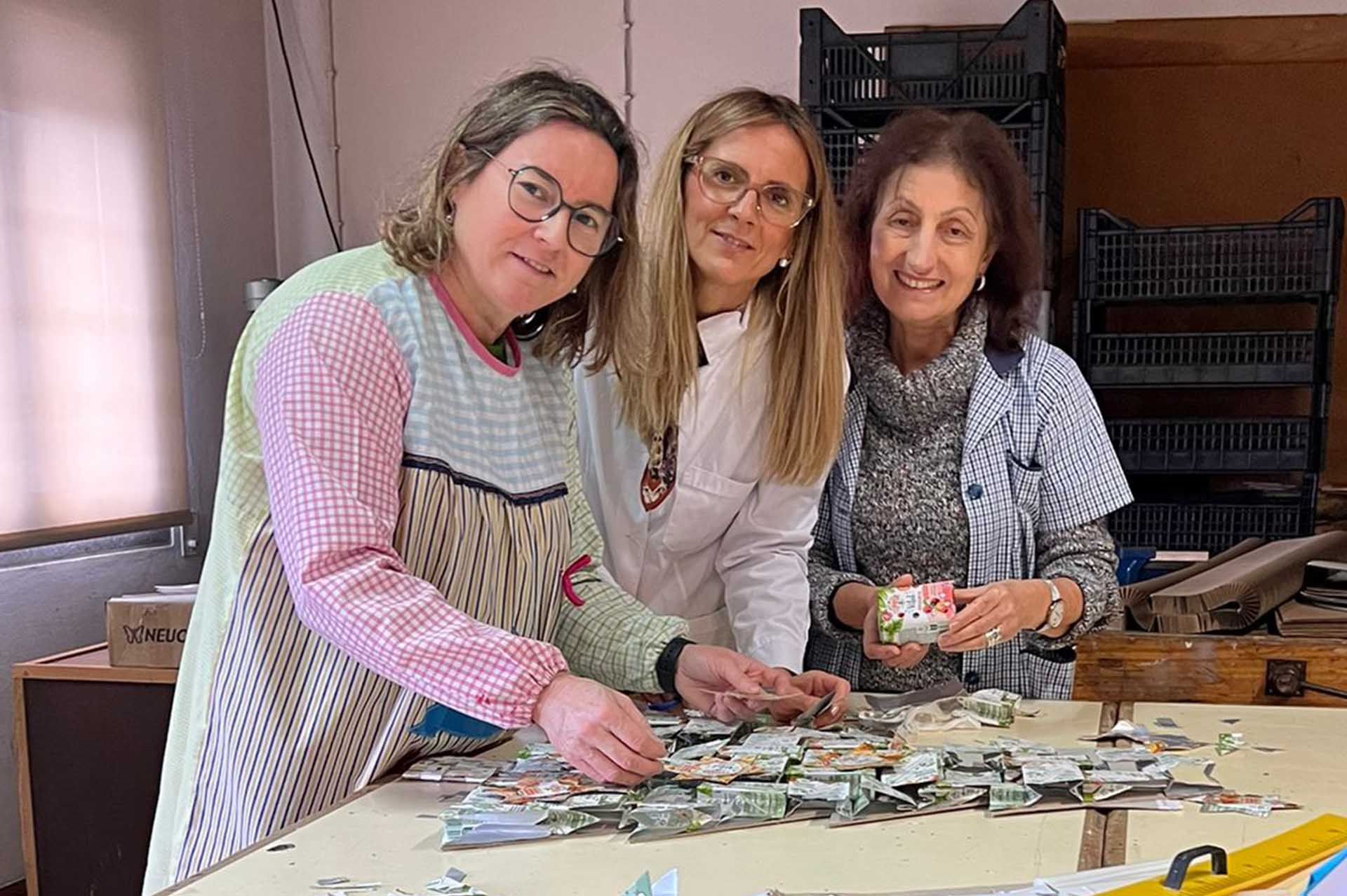 Árvore de Natal Sustentável Promove a Reutilização e o Espírito de Equipa na Escola EB 2,3 de Souselo