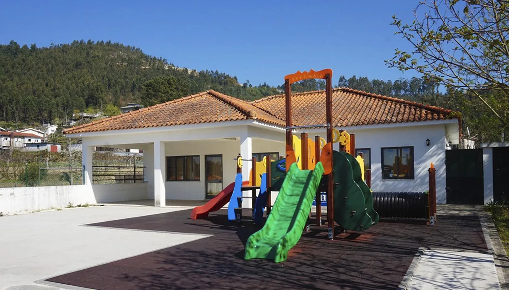  Escola Básica de Santa Isabel